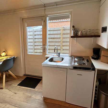Volledig Gerenoveerd-Studio Aan Het Strand Zoutelande Esterno foto
